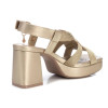 Sandalias de fiesta XTI 142337 en oro para mujer