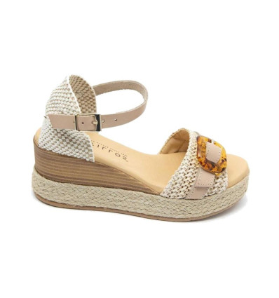 Sandalias con cuña Pitillos 5524 en natural para mujer