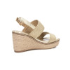 Sandalias con cuña XTI 142832 en oro para mujer