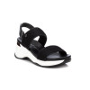 Sandalias deportivas XTI 142828 en negro para mujer