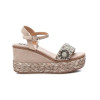 Sandalias con cuña XTI 142677 en beige para mujer