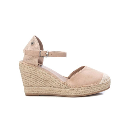 Alpargatas XTI 142832 en beige para mujer