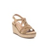 Sandalias con cuña  XTI 142837 en beige para mujer