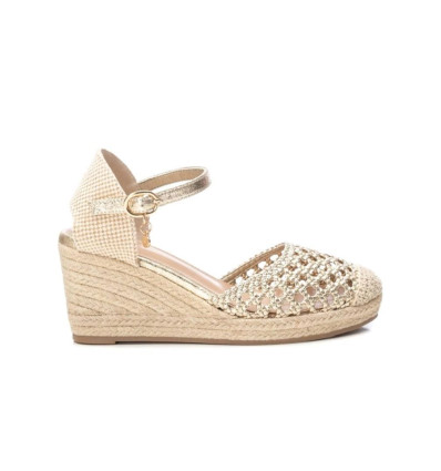 Alpargatas con cuña XTI 142893 en oro para mujer