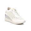 Zapatillas deportivas con cuña XTI 143776 en blanco