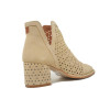 Botín picado Popa Azahara en beige para mujer