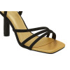 Sandalias de tacón alto Menbur 26230 en negro para mujer