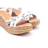 Sandalias con cuña Porronet Diana 3165 en blanco para mujer