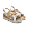 Sandalias con cuña Porronet Bárbara en blanco para mujer