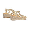 Sandalias con cuña Pitillos 10565 en oro para mujer
