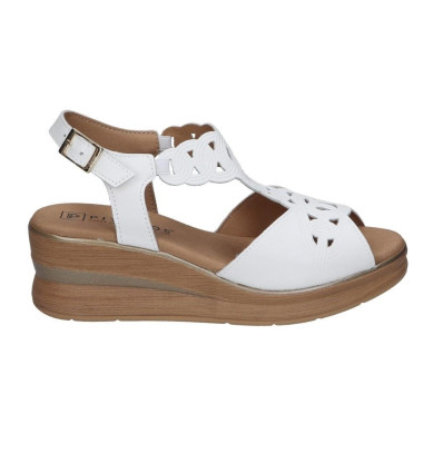 Sandalias con cuña Pitillos 10351 en blanco para mujer