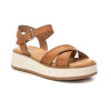 Sandalias cómodas Carmela 162245 en camel para mujer