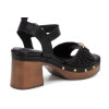 Sandalias con tacón Carmela 162367 en negro para mujer