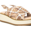 Sandalias cómodas Carmela 162306 en beige para mujer