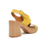 Sandalias de tacón Paula Urban 32-747 Picasso en mostaza para mujer